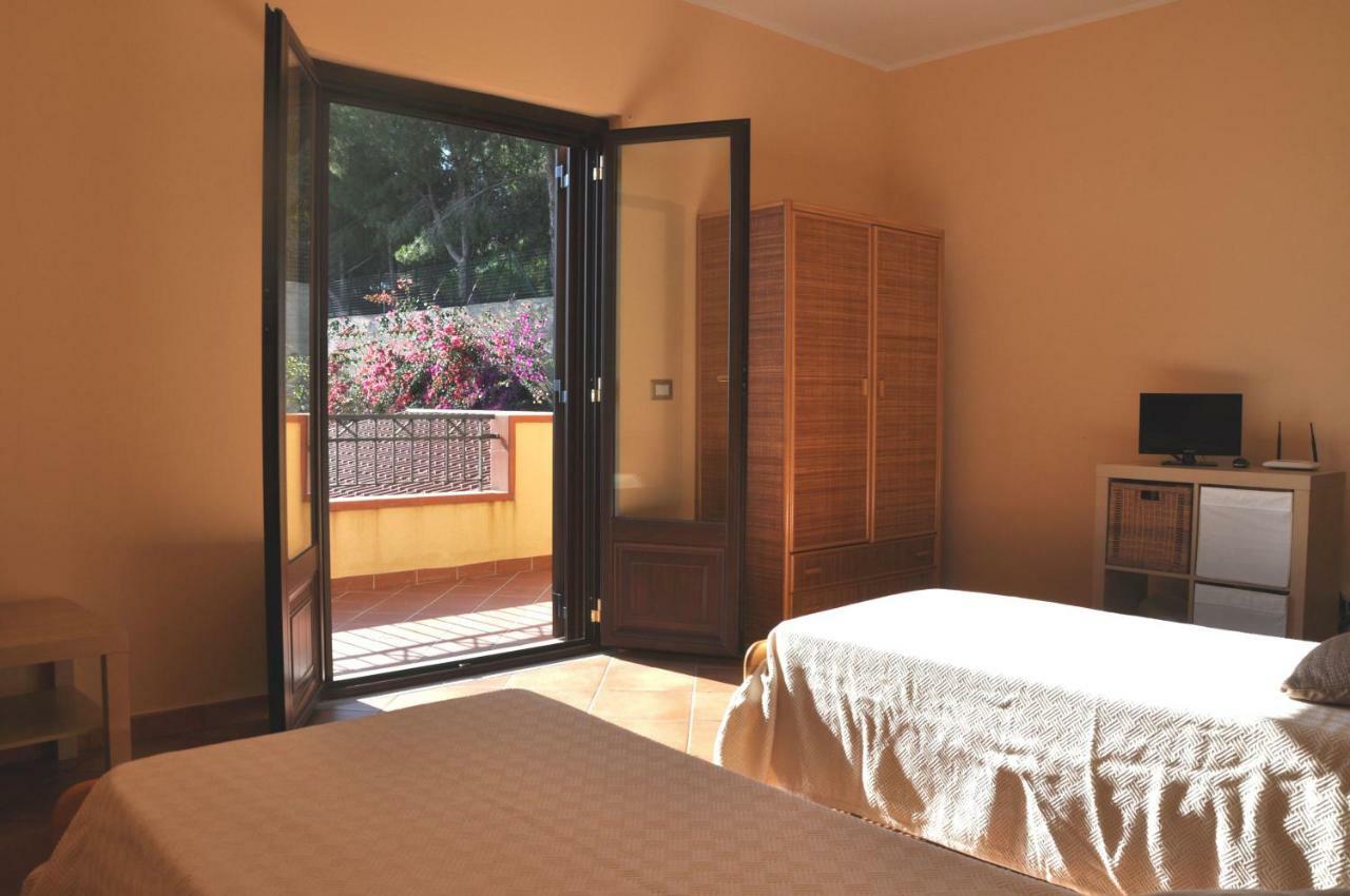 Villa Gemma Di Mare Santa Teresa Di Riva Exterior photo
